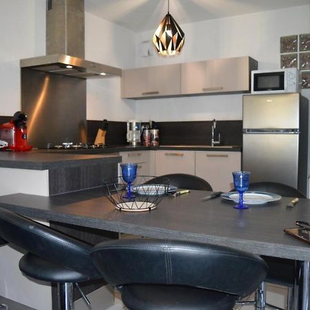 Appartement 3 Pieces A Saint-Cyprien : 6 Couchages, Piscine, Terrasse, Parking Et Wifi - Fr-1-225D-68 Kültér fotó